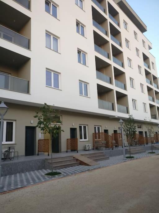 Beachside Charm Apartament Golem (Tirana)